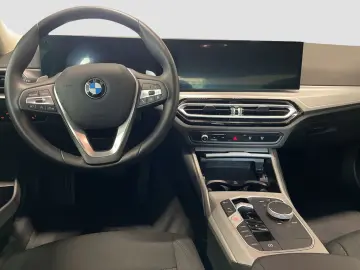 318i Limousine Navi AHK PDC Driv.Assist HiFi
