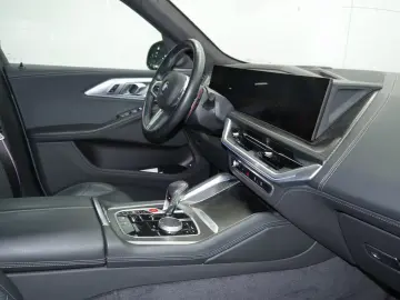 BMW XM 50. DA Prof PA Prof H K HuD AHK