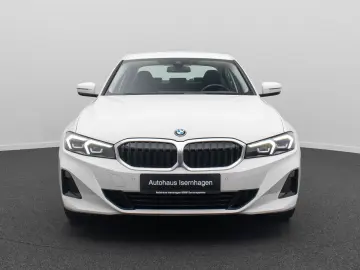 330e GeschwindigReg PDC CockpitPlus DAB Sport