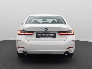 330e GeschwindigReg PDC CockpitPlus DAB Sport