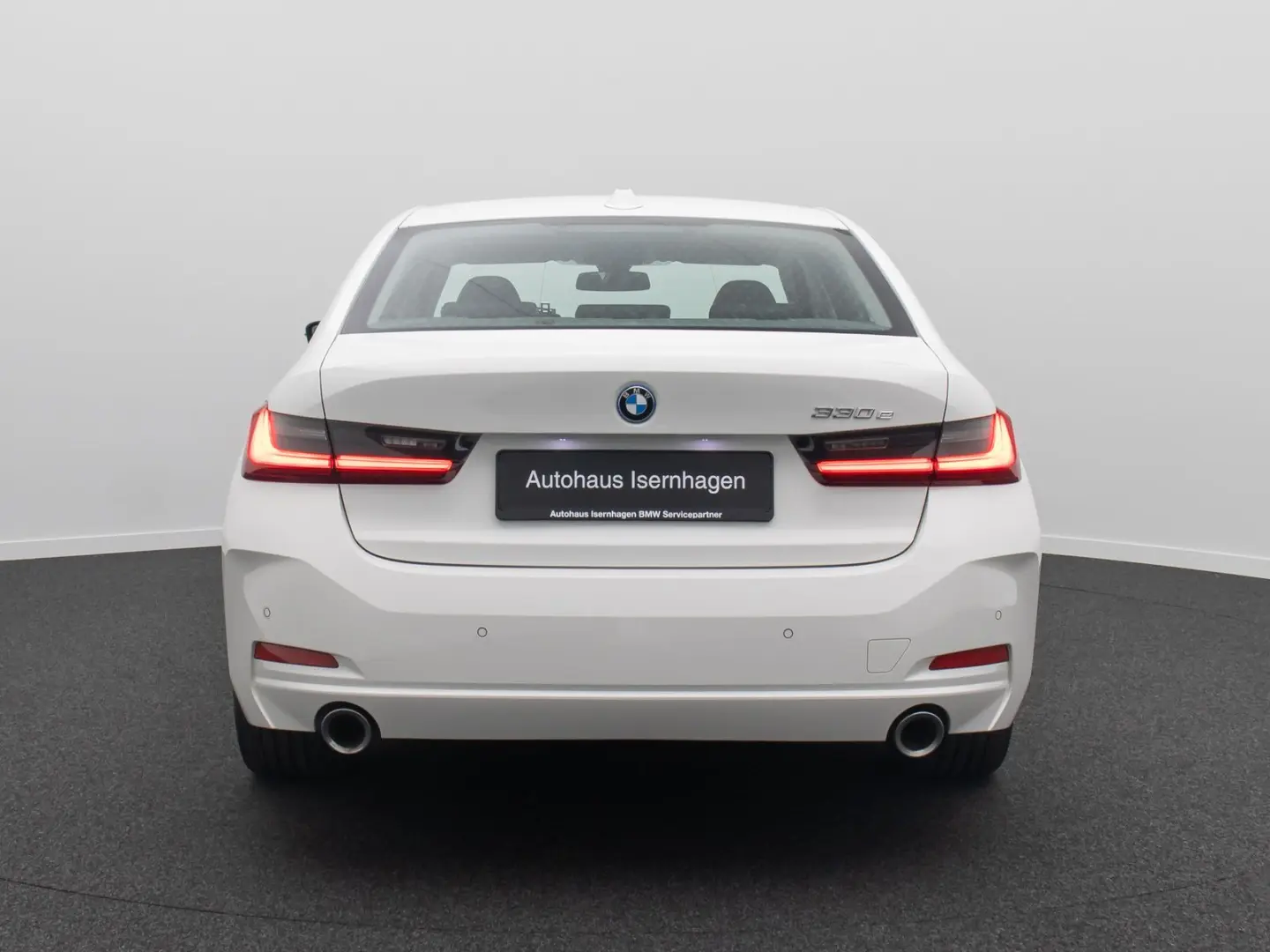 330e GeschwindigReg PDC CockpitPlus DAB Sport