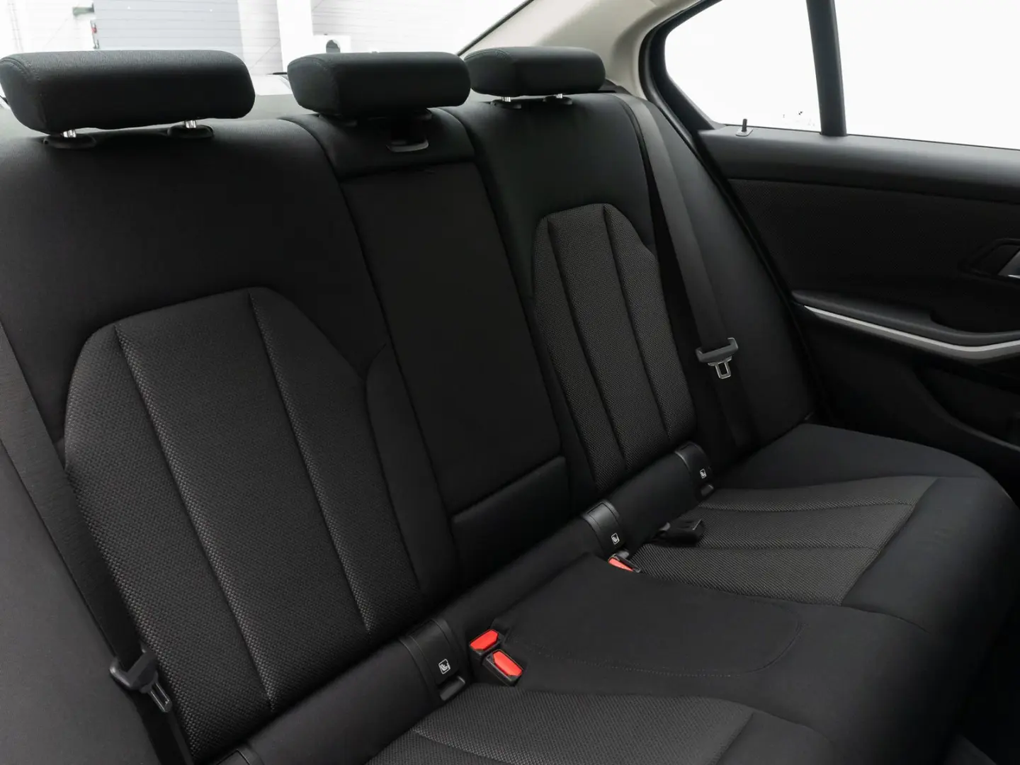 330e GeschwindigReg PDC CockpitPlus DAB Sport