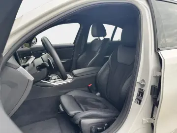 330i M Sport Pro HUD Pano Innovation 360  H K