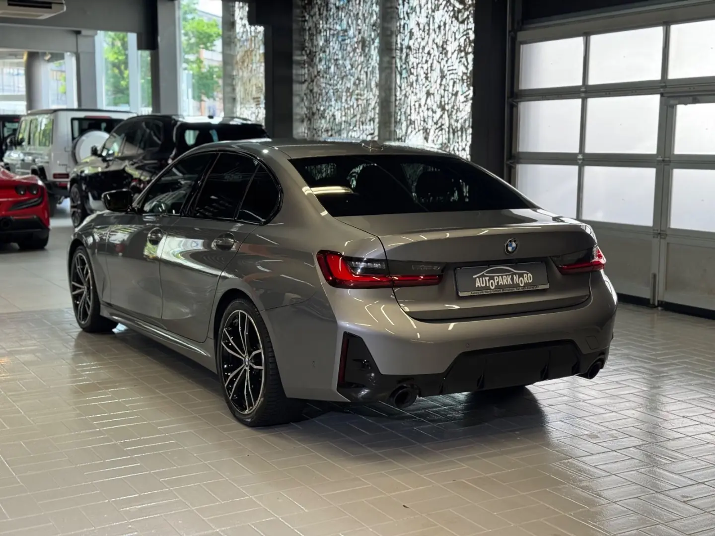 320i M Sport~ LEDER~NAVI~KAMERA 360~LED~HEAD-UP