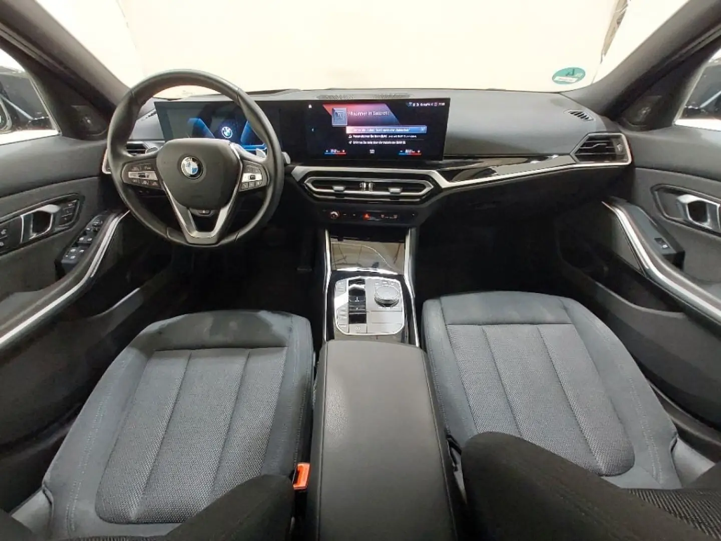 320d xDrive Lim. KZU Memory RFK LKH MFL LED HiFi