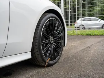 CLE 300 4M Coupé AMG-Sport Technik Pano Stdhz 20