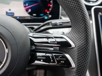 CLE 300 4M Coupé AMG-Sport Technik Pano Stdhz 20