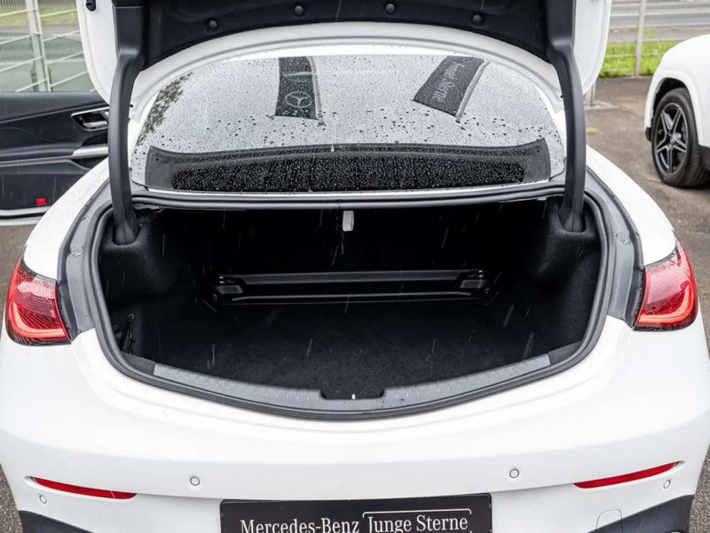 CLE 300 4M Coupé AMG-Sport Technik Pano Stdhz 20