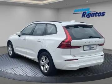 XC60 B4 2WD Momentum Mild-Hybrid Autom. Navigati