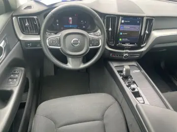 XC60 B4 2WD Momentum Mild-Hybrid Autom. Navigati