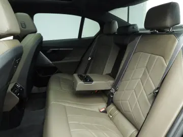BMW 530 Seria 5 Sedan 530e   Pachet M-Sport
