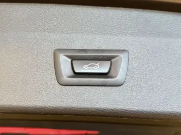 X1 xDrive Advantage Pano DAB Navi SHZ LED PDC