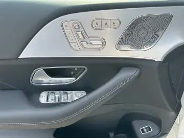 GLE 450 d 4M AMG AIR AHK Pano Burm Distr Sitzkli