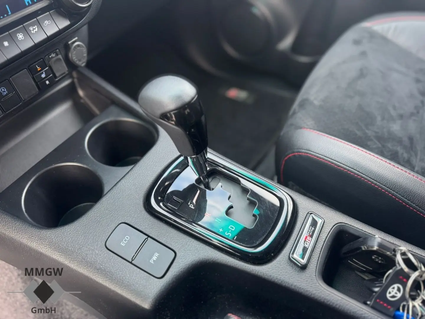 Hilux Double Cab GR Sport 4x4 2.8 D-4D EU6d Navi