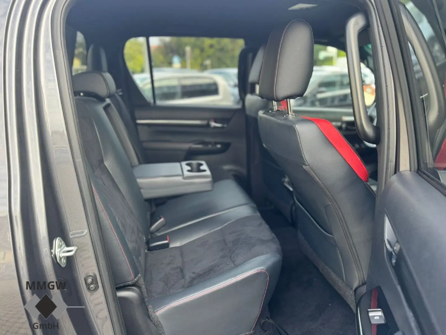 Hilux Double Cab GR Sport 4x4 2.8 D-4D EU6d Navi