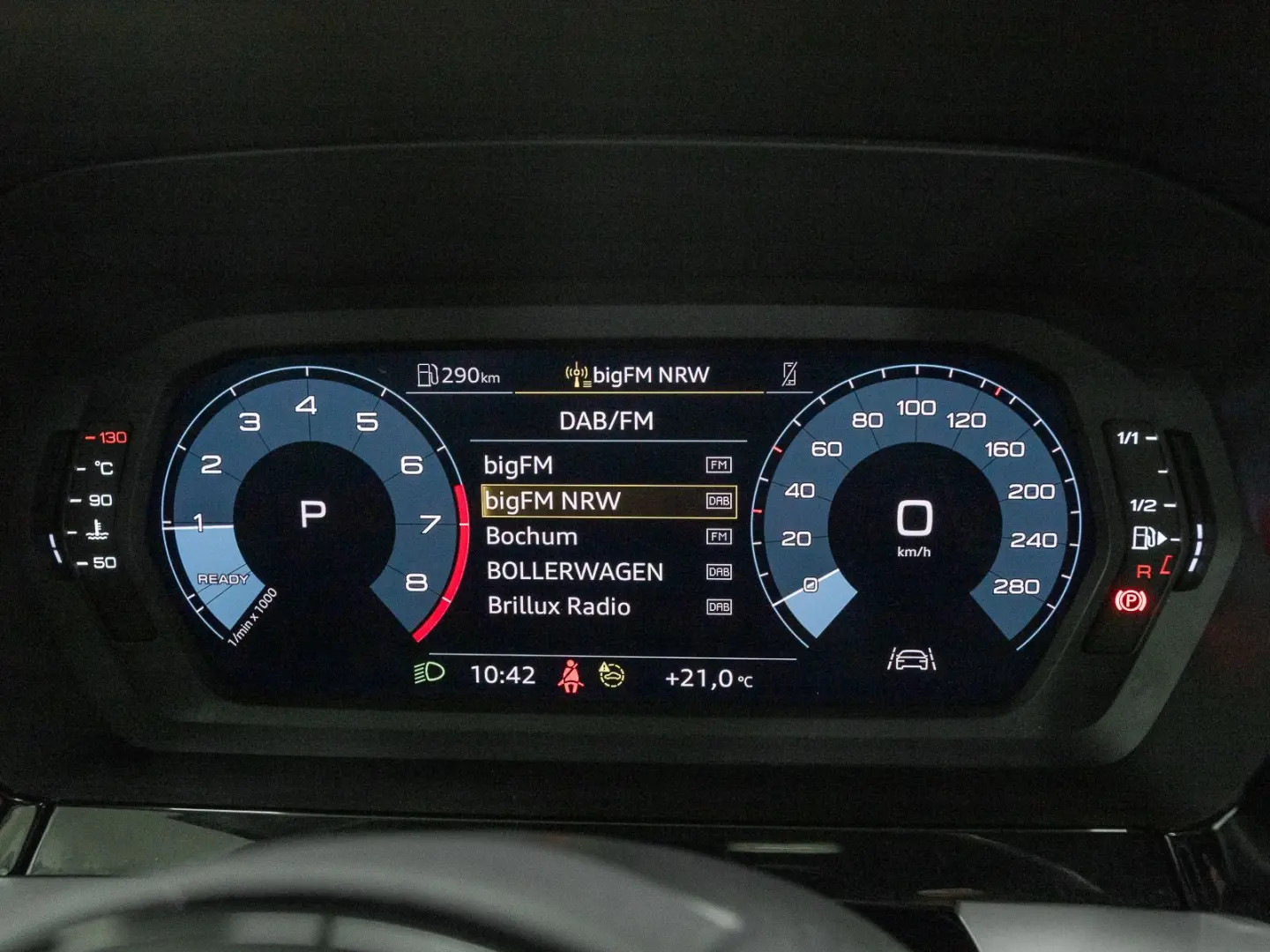 A3 Sportback 30 TFSI LM16 PDC  SMARTPHONE-INTERF
