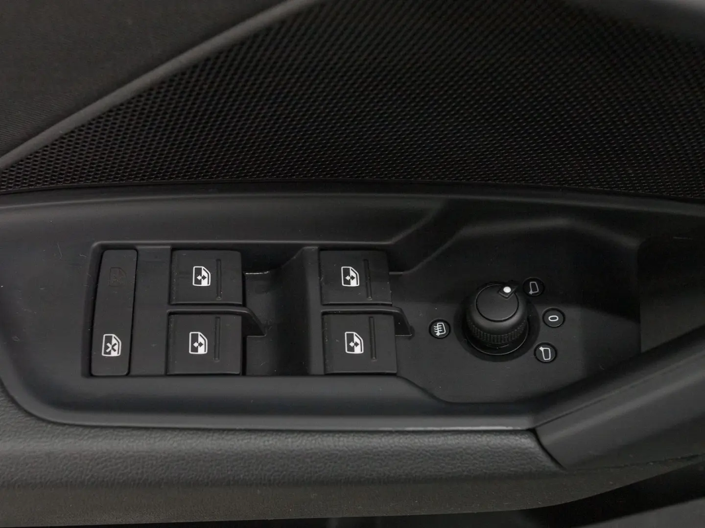A3 Sportback 30 TFSI LM16 PDC  SMARTPHONE-INTERF