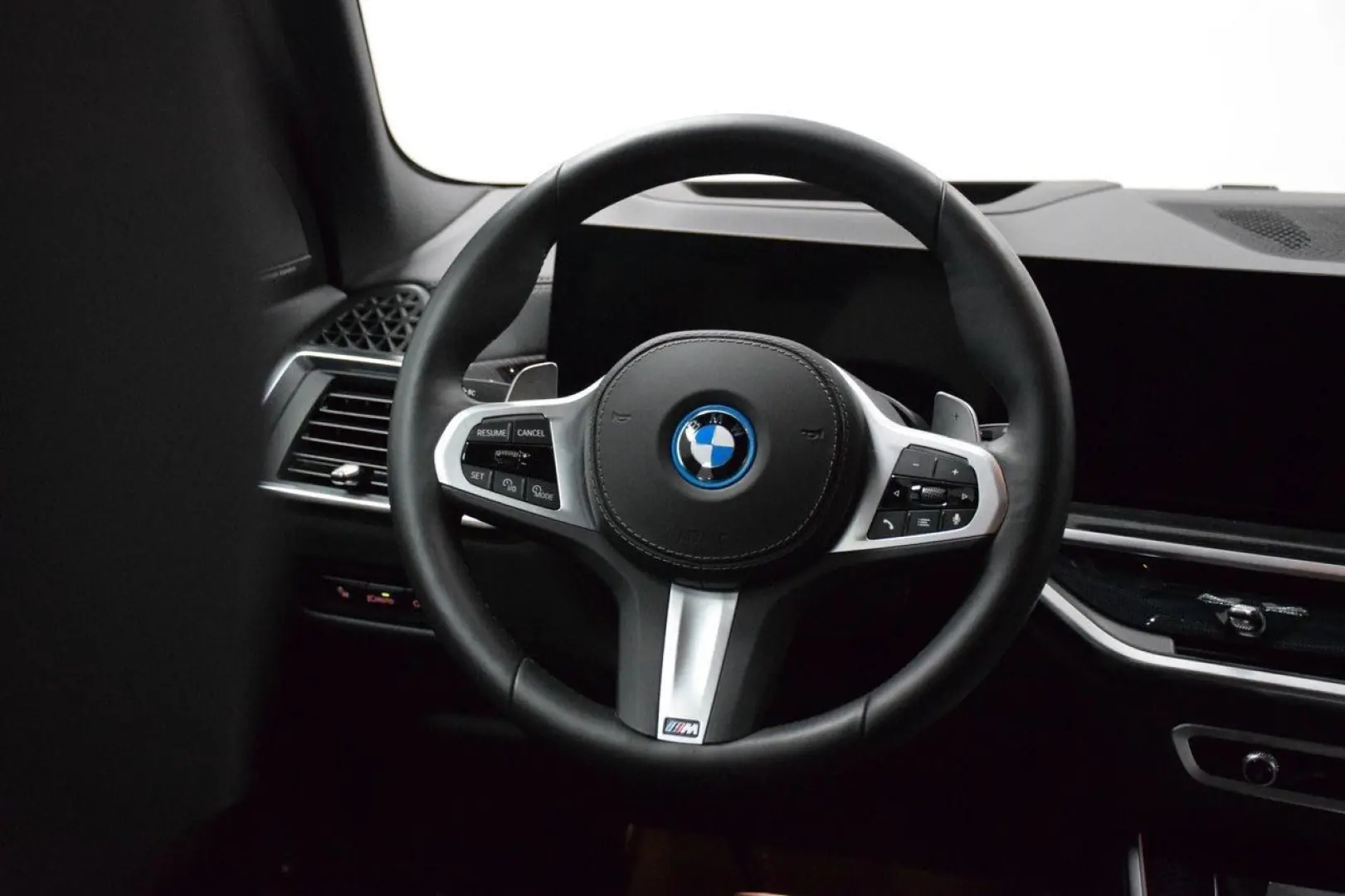 X5 xDrive50e 50e 50 e M Sport 490hp H K  VAT
