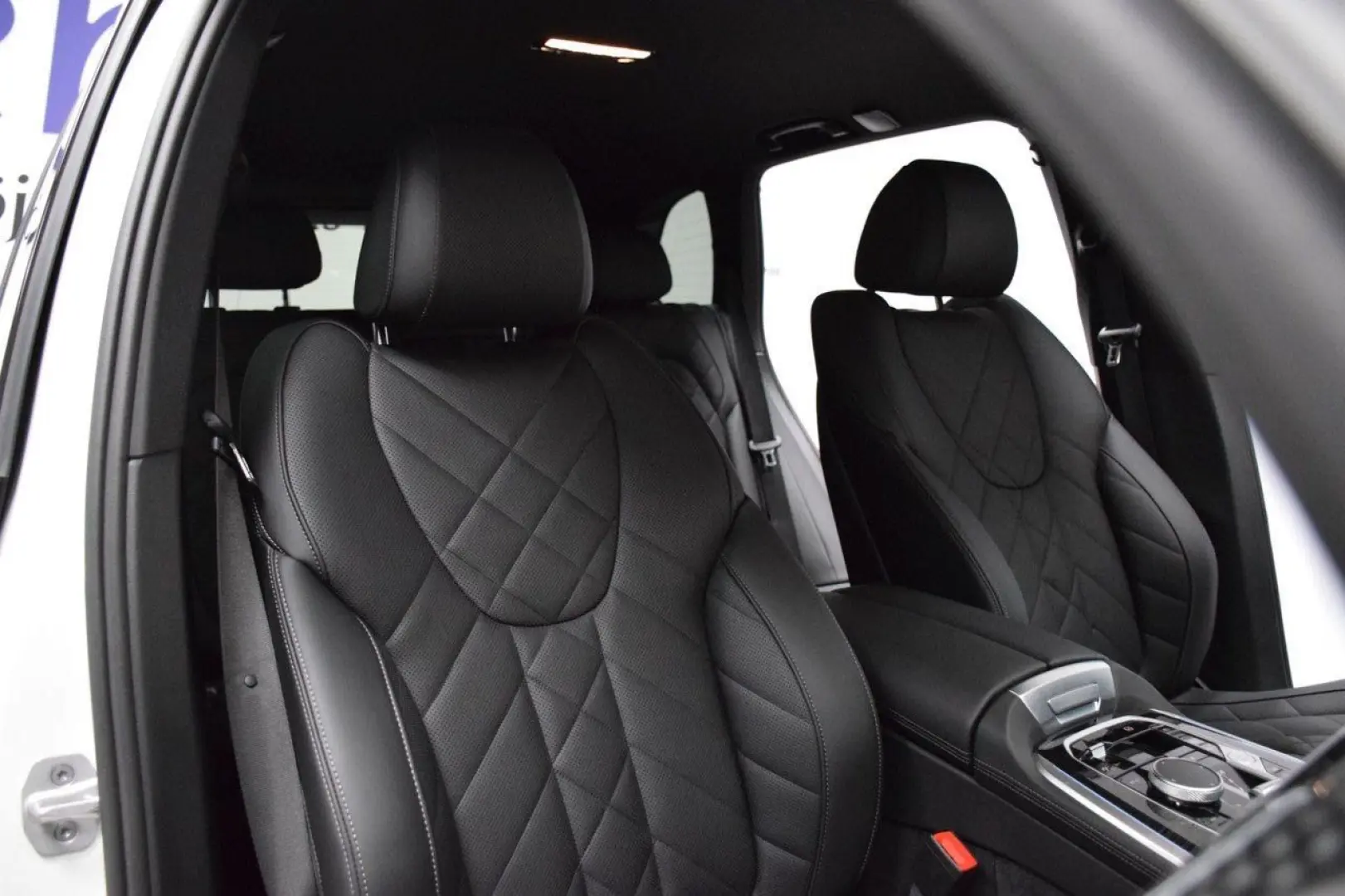 X5 xDrive50e 50e 50 e M Sport 490hp H K  VAT