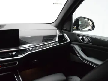 X5 xDrive50e 50e 50 e M Sport 490hp H K  VAT