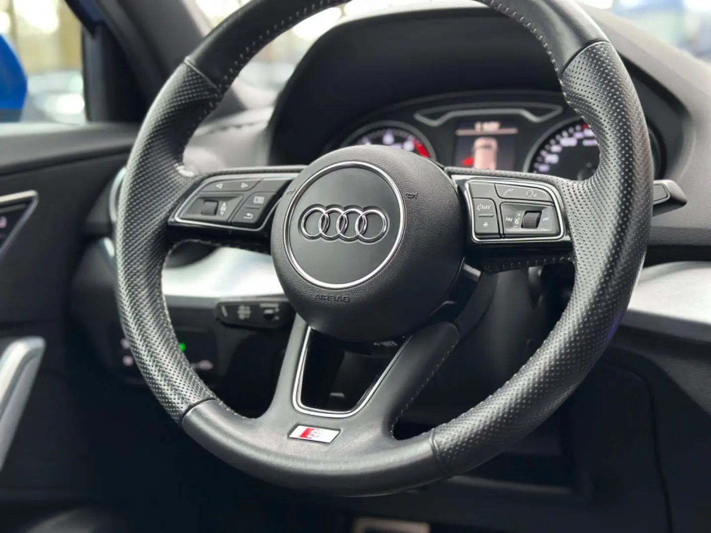 Q2 1.4 TFSI COD S tro 3xS-line ACC S-HE LED KEY