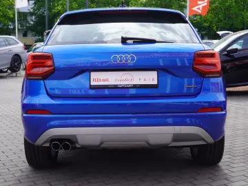 Q2 2.0 40 TFSI quattro sport S-Tronic LED Navi