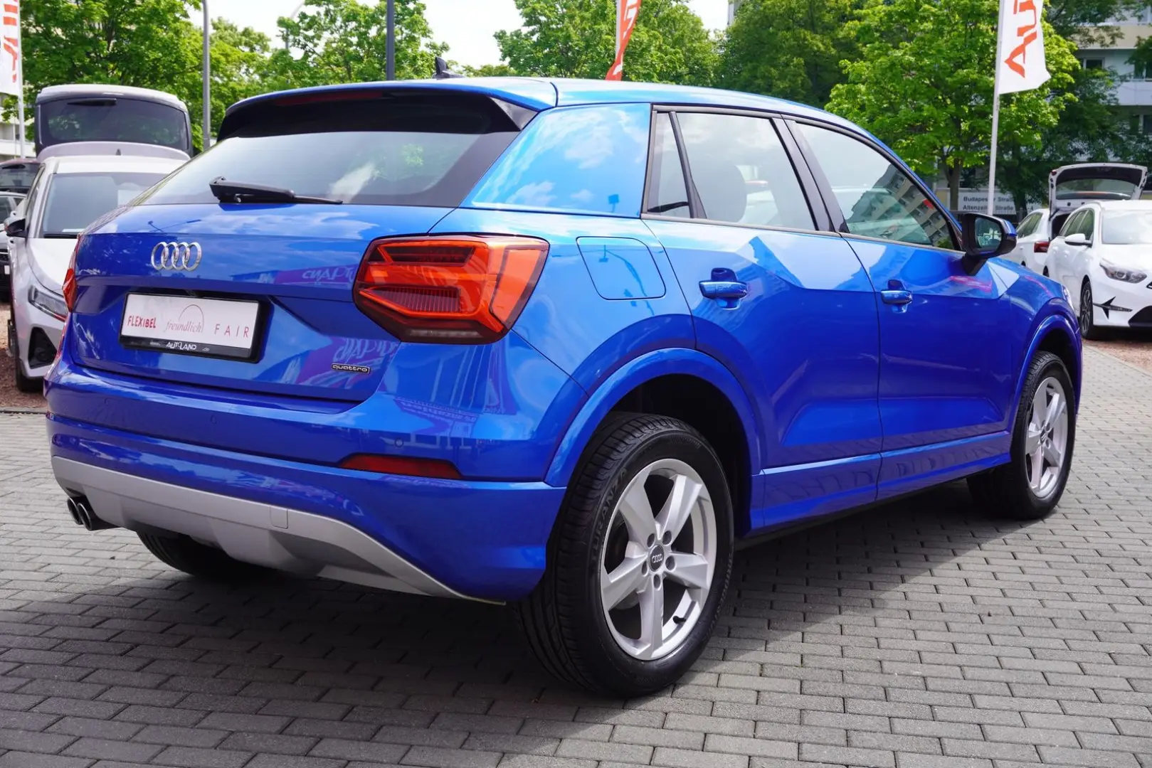 Q2 2.0 40 TFSI quattro sport S-Tronic LED Navi