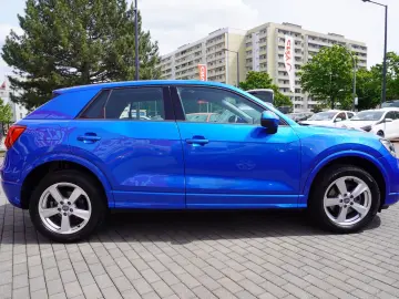 Q2 2.0 40 TFSI quattro sport S-Tronic LED Navi