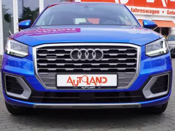 Q2 2.0 40 TFSI quattro sport S-Tronic LED Navi