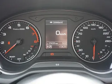 Q2 2.0 40 TFSI quattro sport S-Tronic LED Navi
