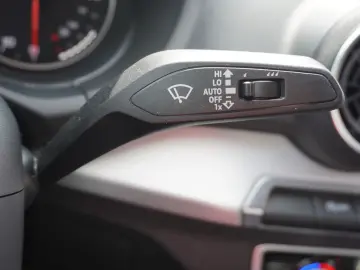 Q2 2.0 40 TFSI quattro sport S-Tronic LED Navi