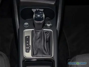Q2 Advanced 35 TFSI S tronic Vir Cockpit