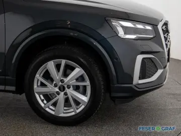 Q2 Advanced 35 TFSI S tronic Vir Cockpit