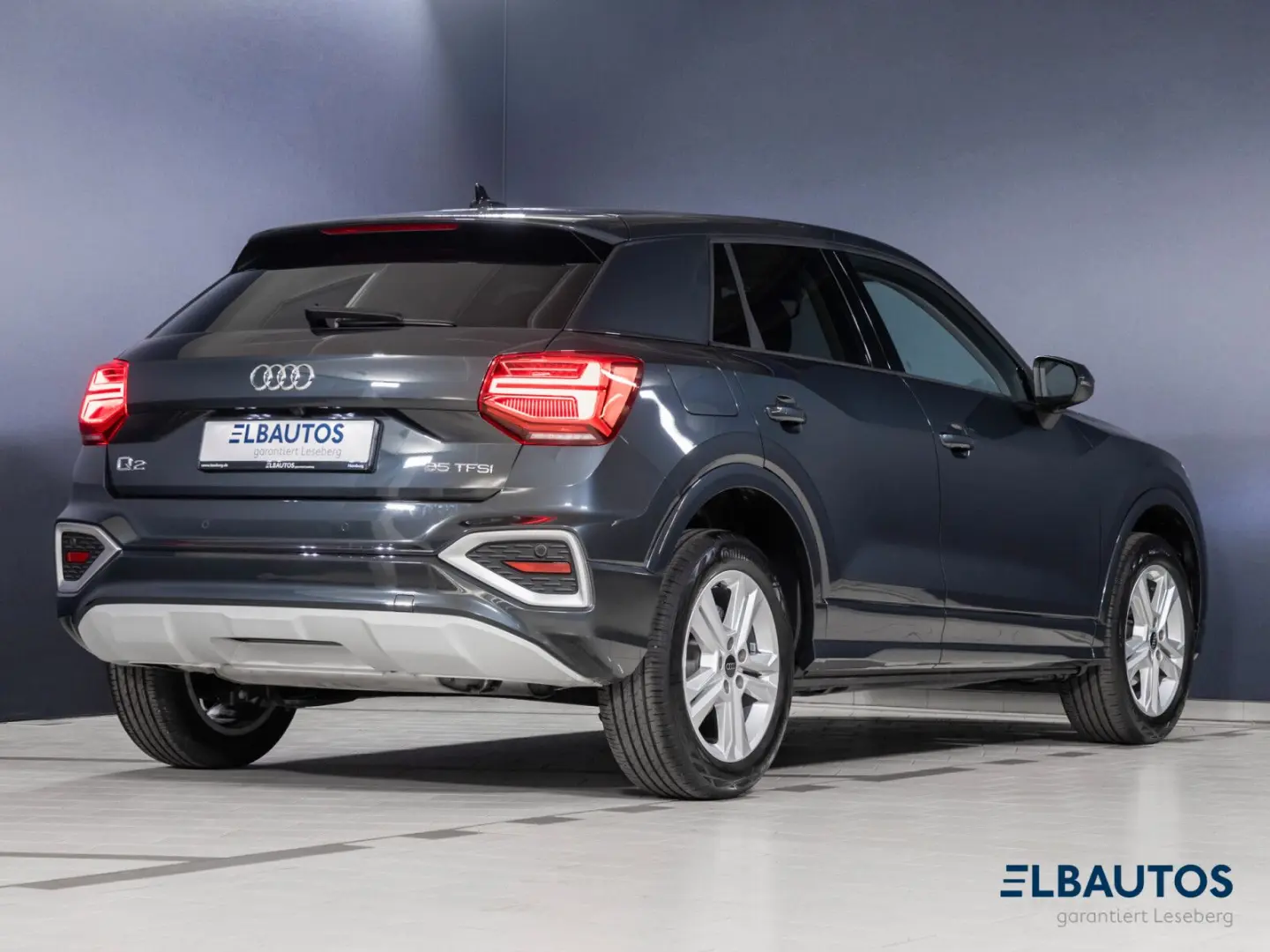 Q2 1 5 TFSI S-Tron. Advanc. Navi  Matrix-LED ACC