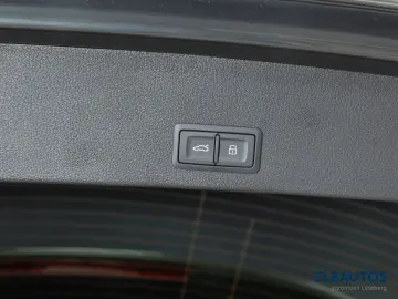 Q2 1 5 TFSI S-Tron. Advanc. Navi  Matrix-LED ACC
