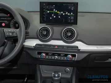 Q2 1 5 TFSI S-Tron. Advanc. Navi  Matrix-LED ACC