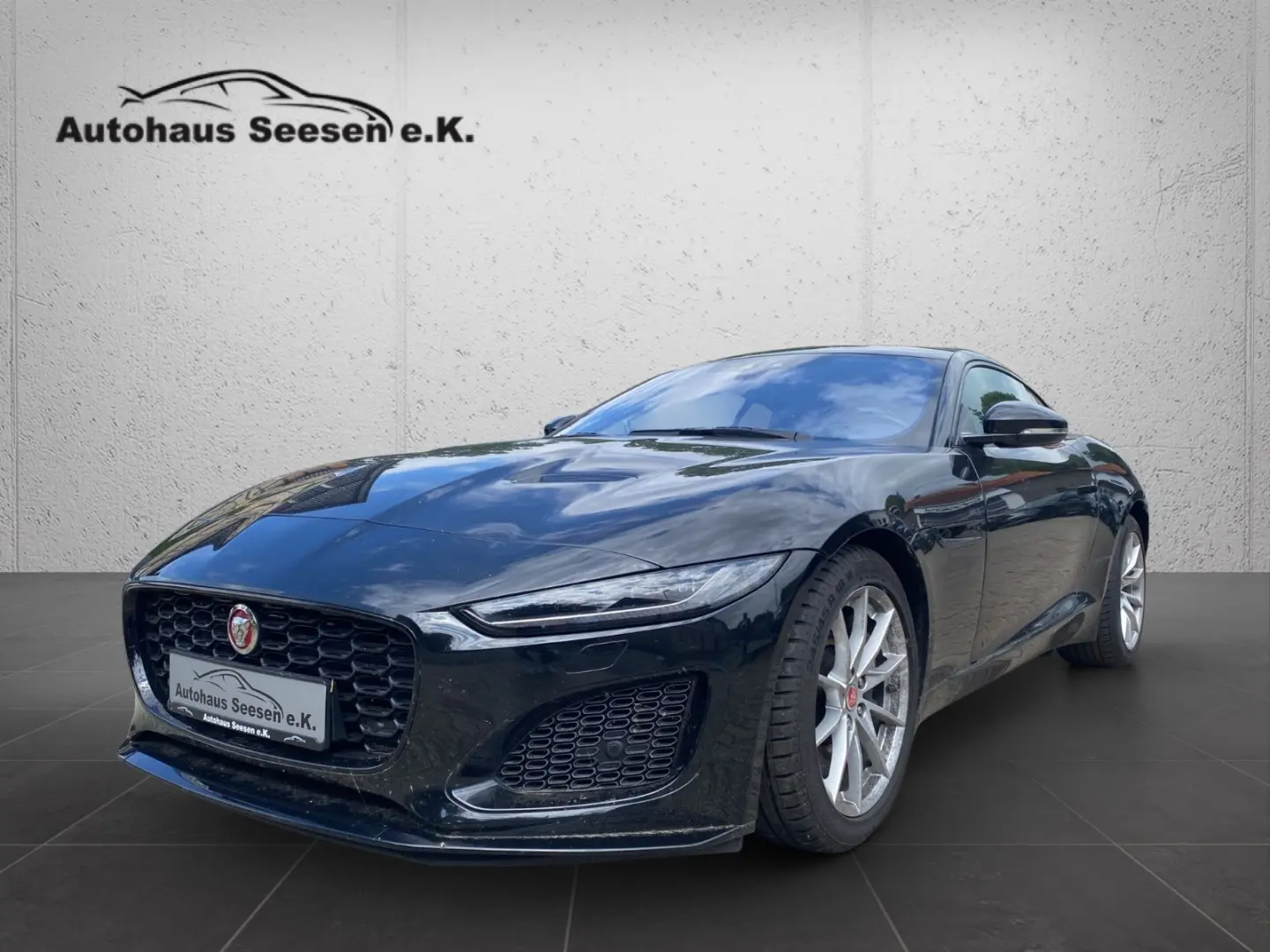 F-TYPE Coupe P300 Black Pack Performance Sitze