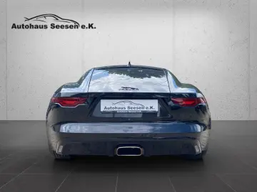 F-TYPE Coupe P300 Black Pack Performance Sitze