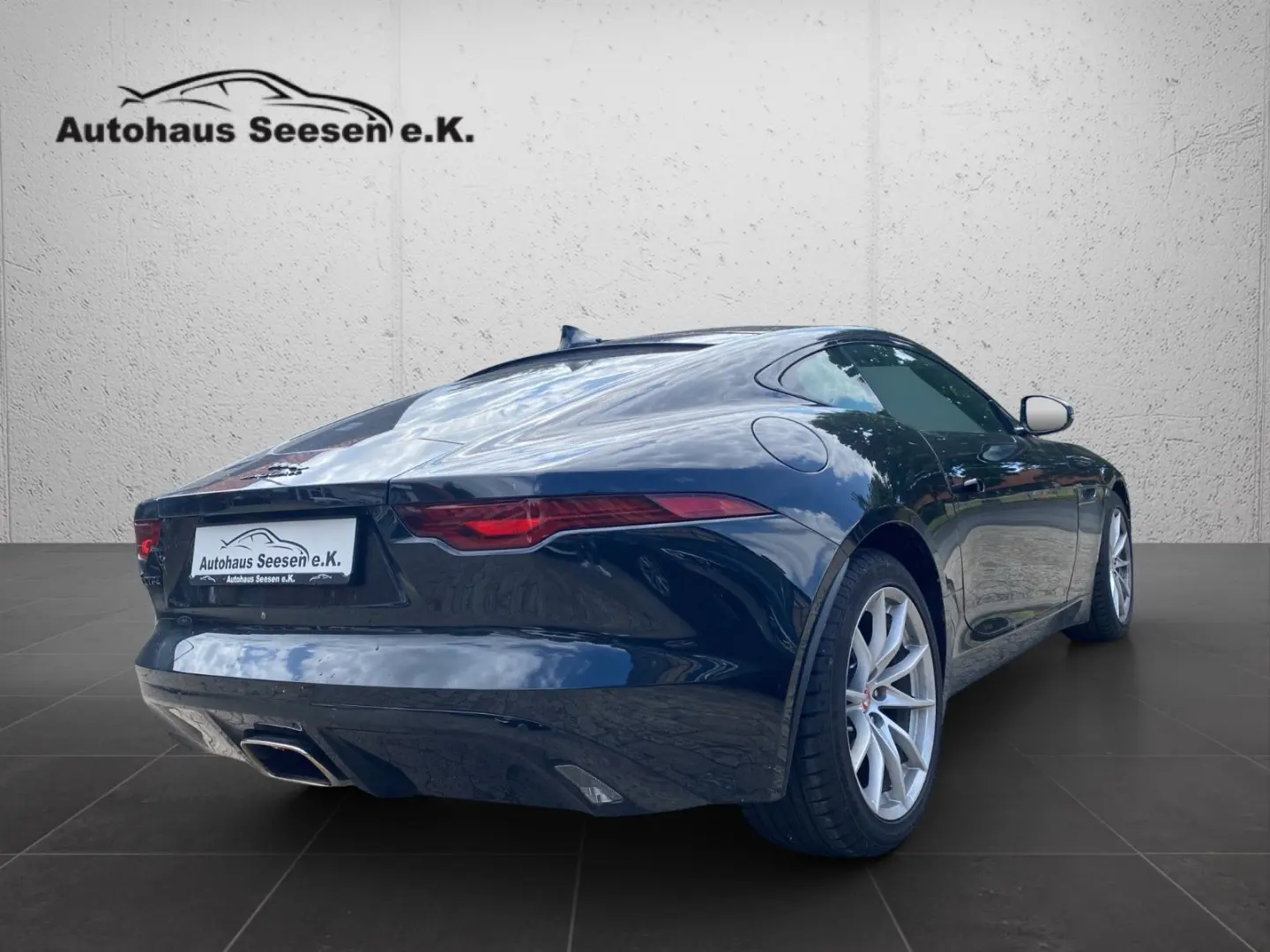 F-TYPE Coupe P300 Black Pack Performance Sitze