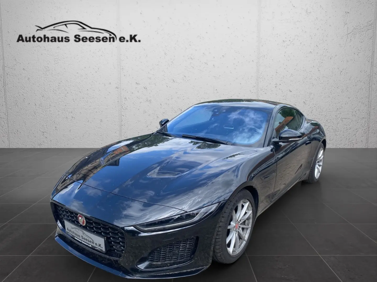 F-TYPE Coupe P300 Black Pack Performance Sitze