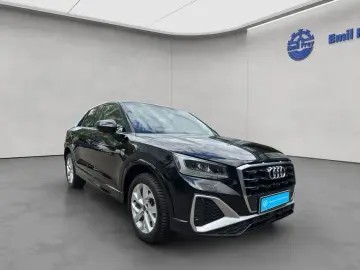 Q2 35 TFSI S-tronic S-Line NAVI PDC GJR