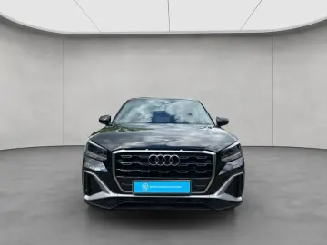 Q2 35 TFSI S-tronic S-Line NAVI PDC GJR