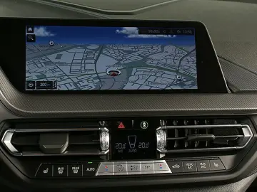 218i Gran Coupé M Sport DKG LiveCockpit LED ACC