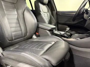 X3 xDrive30e M Sportpaket AHK DA PA  360  HUD