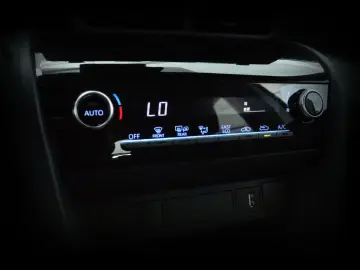 Yaris Cross Hybrid FWD