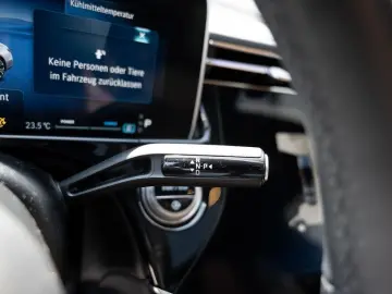 Mercedes-Benz E 200 AMG-Sport Panorama Sitzklima Burmester