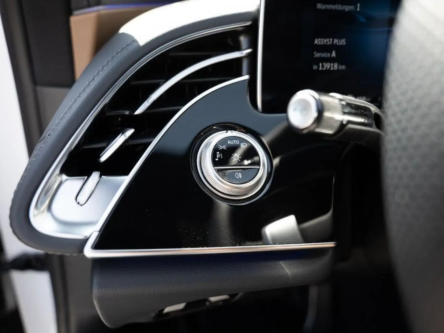 Mercedes-Benz E 200 AMG-Sport Panorama Sitzklima Burmester