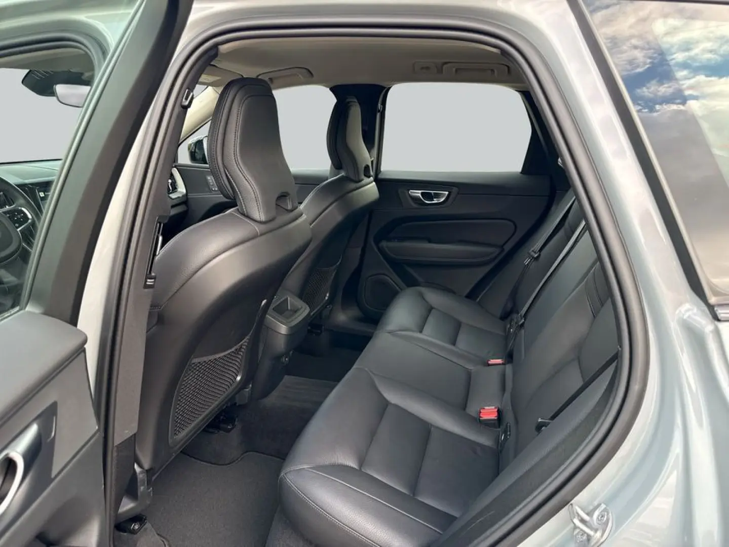 XC60 B4 D Plus Dark