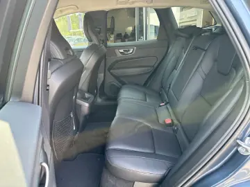 XC60 Plus Dark AWD B4 Diesel EU6d Digitales Cock