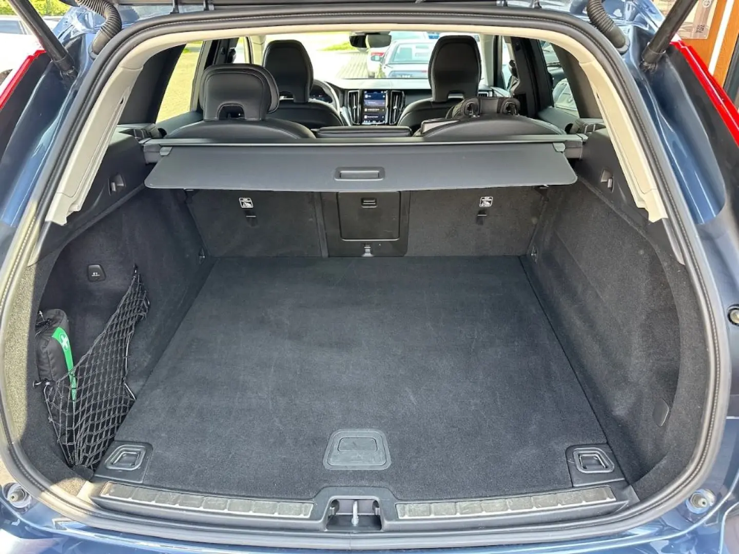 XC60 Plus Dark AWD B4 Diesel EU6d Digitales Cock